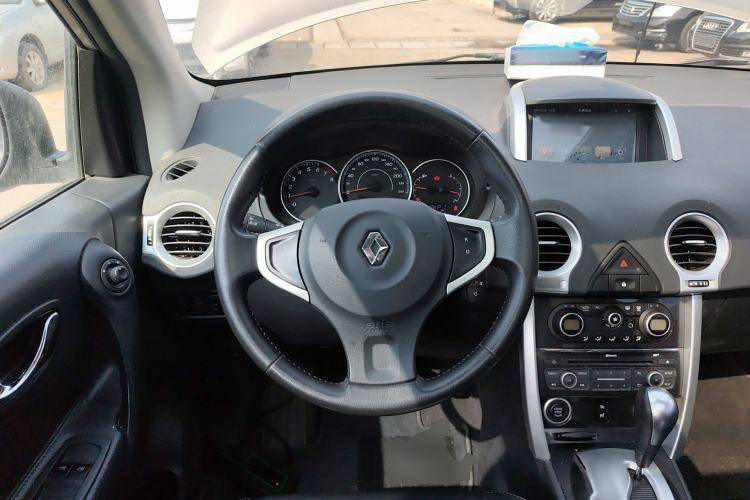 Used Renault Koleos 2014 Revised Version 2.0L Two-Wheel Drive Fashion Edition