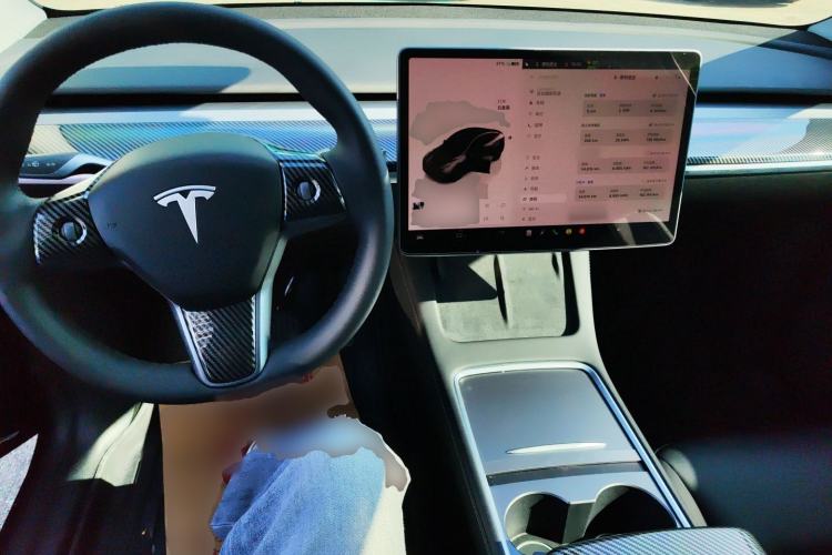 Used Tesla Model Y 2024 Rear-Wheel-Drive Version
