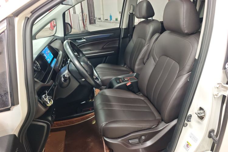 Used GAC Trumpchi M6 2019 270T DCT Luxury Edition (7-seater) China VI
