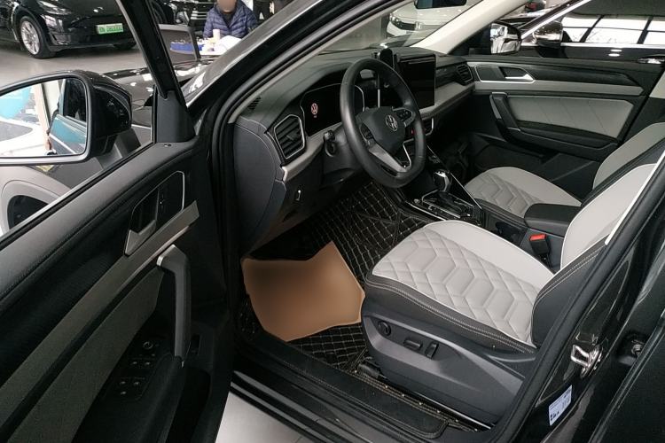 Used Volkswagen Tayron 2024 330TSI Two-Wheel Drive Luxury Plus Advanced Version