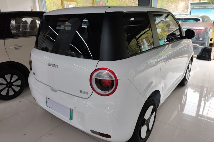 Used CHANGAN NEVO Lumin 2025 205 km Xiangqin Version
