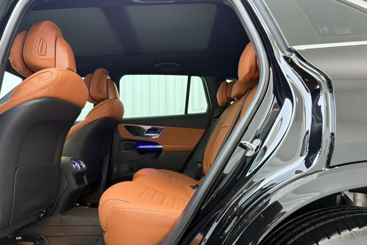 Used Mercedes-Benz GLC 2025 Facelift GLC 260 L 4MATIC Luxury Edition
