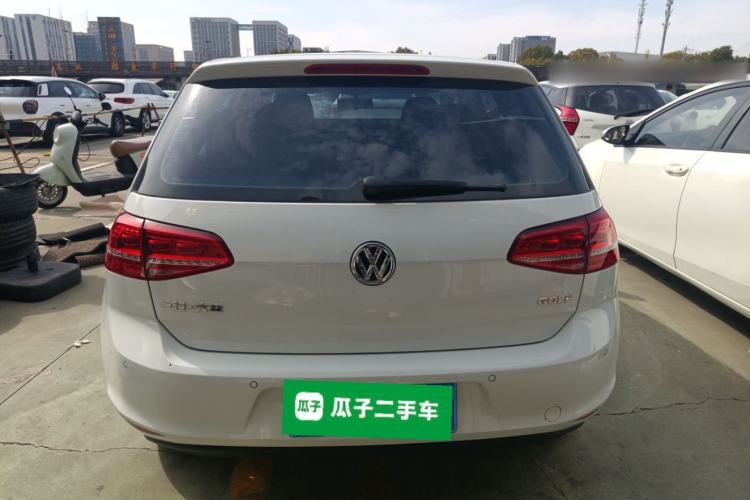 Used Volkswagen Golf 2016 1.6L Automatic Fashion Model