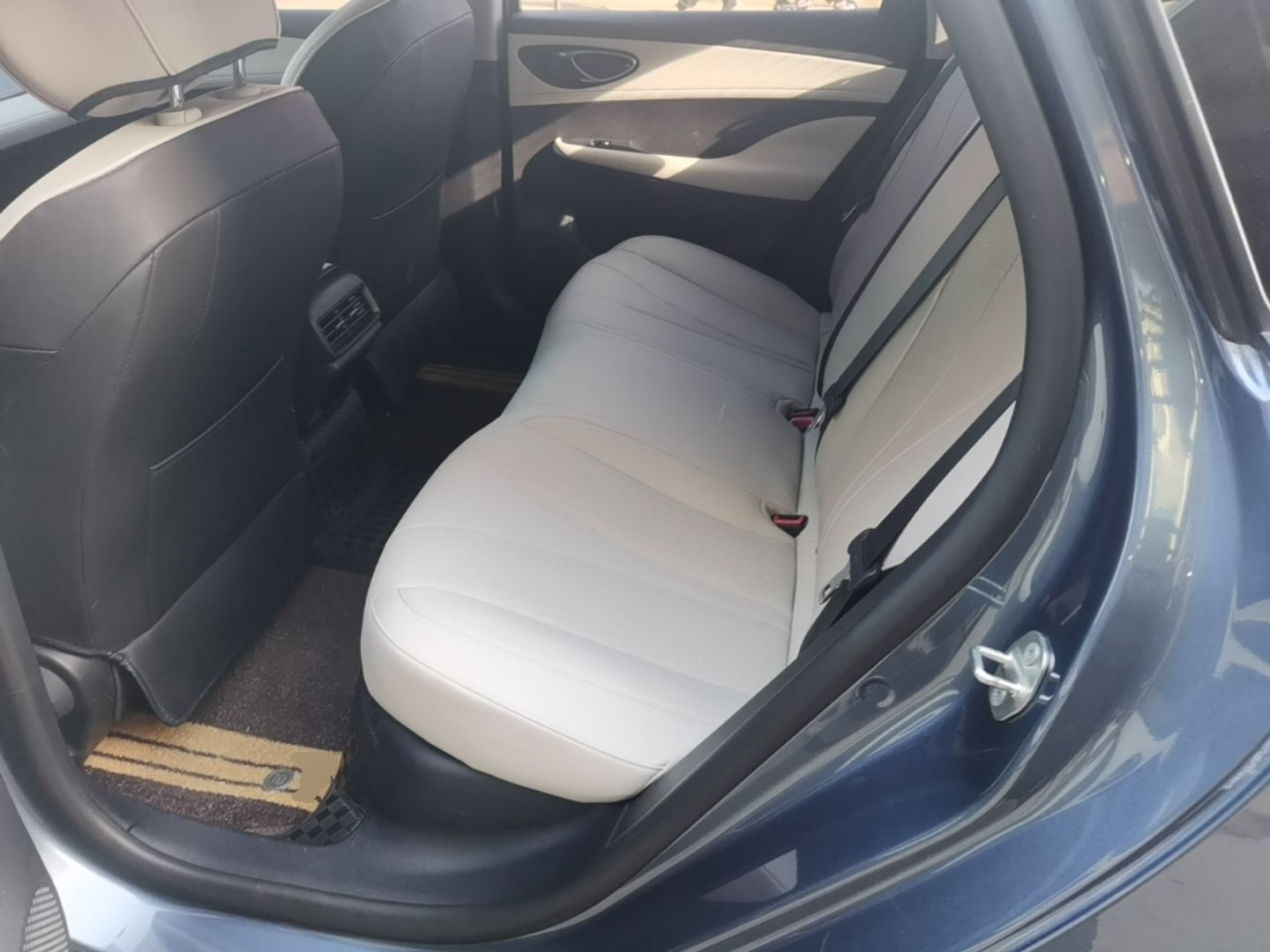 BYD Seal 05 DM-i 2025 DM-i Smart Drive 55KM Luxury Model — снимка 17