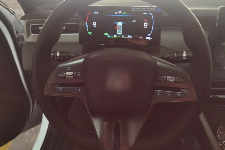 Used BYD Qin PLUS 2025 DM-i Smart Drive 55KM Leading Model
