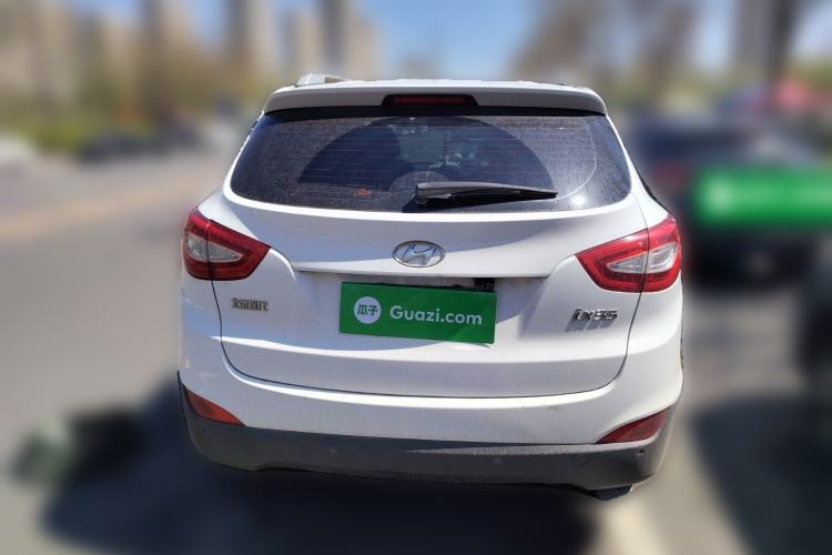Used Hyundai ix35 2015 2.0L Automatic 2WD Smart Version China V Standard Rear
