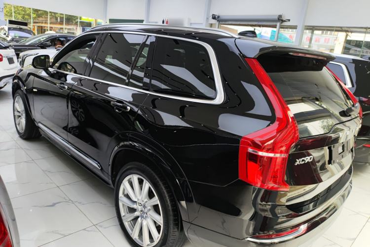 Used Volvo XC90 2019 T6 Zhiyi Edition 7-Seater China VI Standard