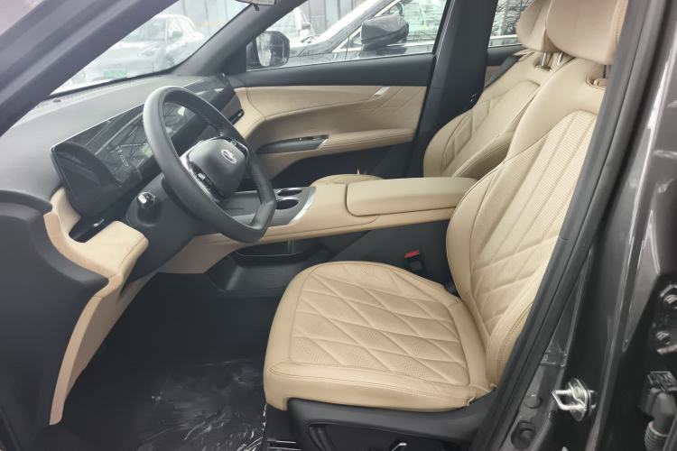 Used CHANGAN CS75 PLUS 2025 4th Generation UItra 2.0T New Blue Whale – Smart & Powerful Version