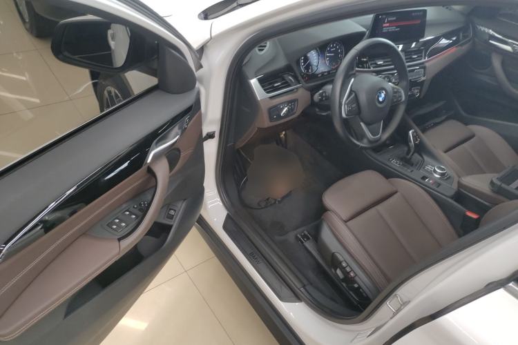 Used BMW X1 2020 sDrive25Li Leading Model