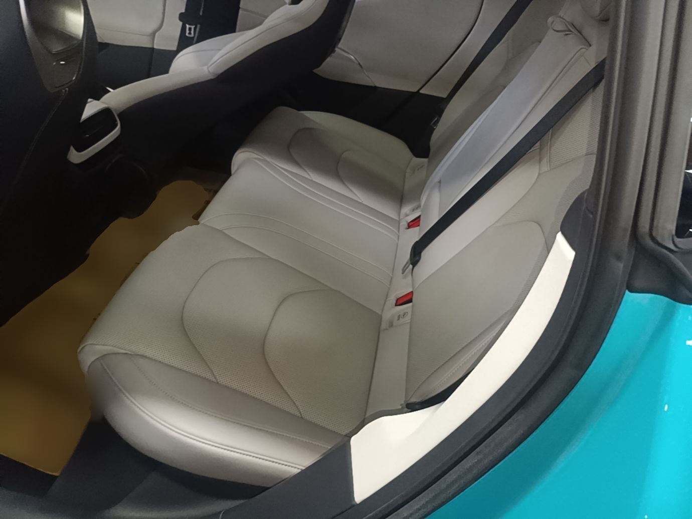 Xiaomi Auto SU7 2024 Four-Wheel Drive Ultra-Long Range Advanced Intelligent Driving Max Edition — снимка 20