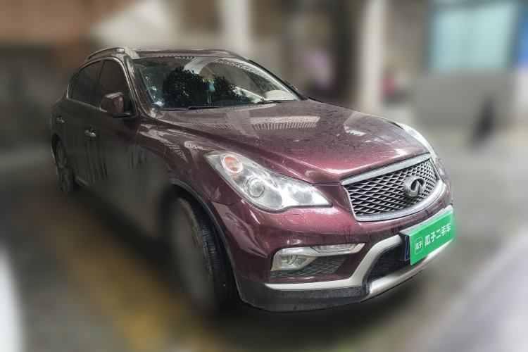 Used Infiniti QX50 2015 2.5L Comfort Edition Front Right 45 Deg