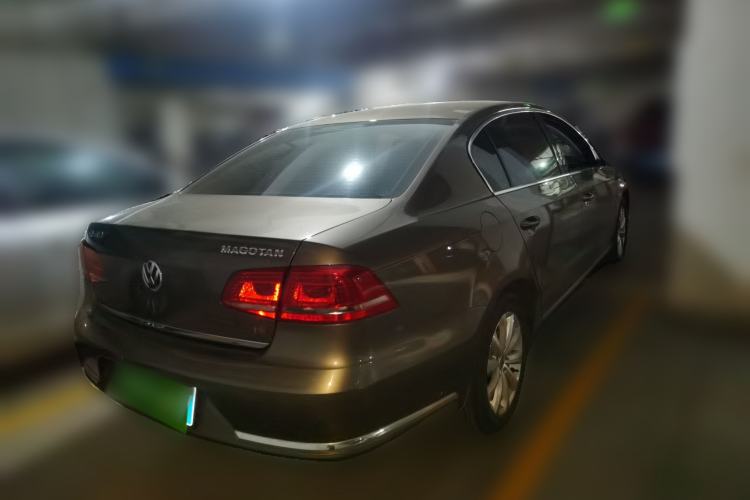 Used Volkswagen Magotan 2016 1.8TSI Smart Enjoyment Leading Model Rear Right 45 Deg