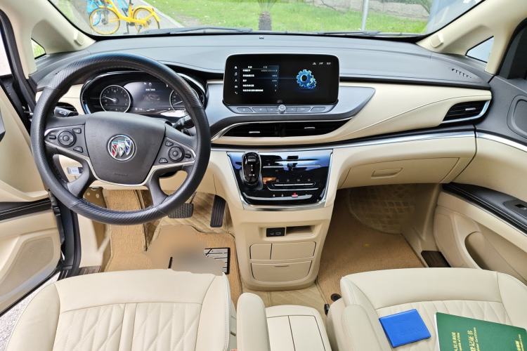 Used Buick GL8 2023 Land Executive Class 652T Luxury Model