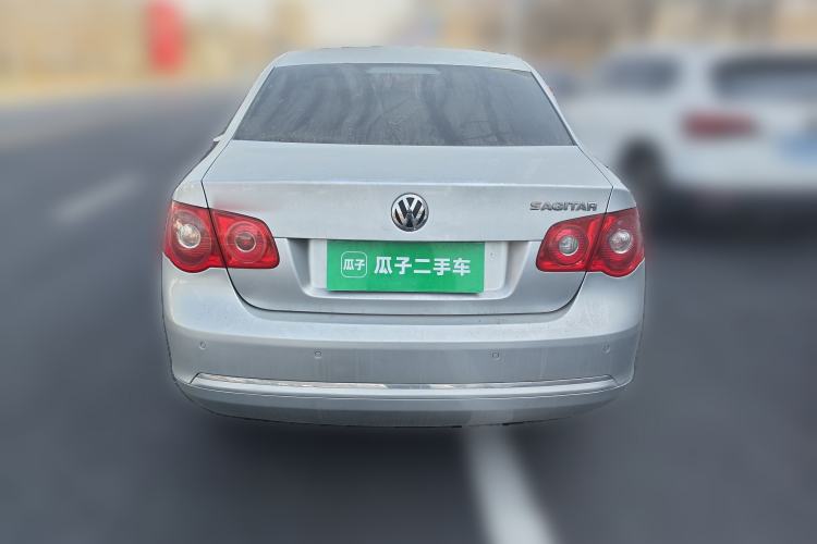 Used Volkswagen Sagitar 2011 1.6L Automatic Comfort Edition
