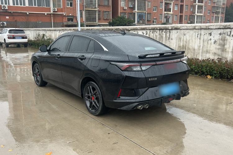 Used Dongfeng Aeolus Yixuan 2022 230T Automatic Adaptive-Beam Knight Edition
