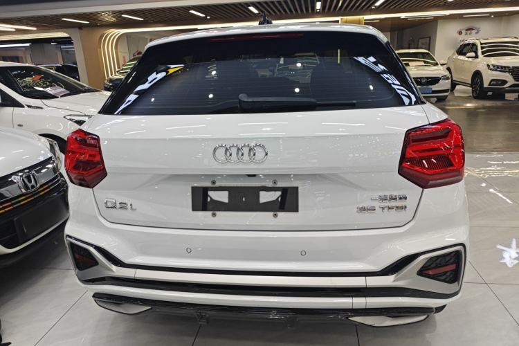 Used Audi Q2L 2022 35 TFSI Fashion Dynamic Model
