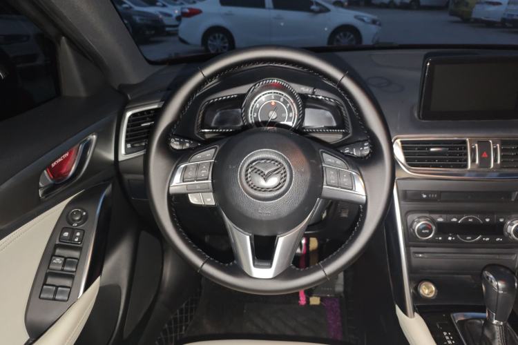 Used Mazda CX-4 2016 2.5L Automatic 4x4 Bluetide Fearless Edition
