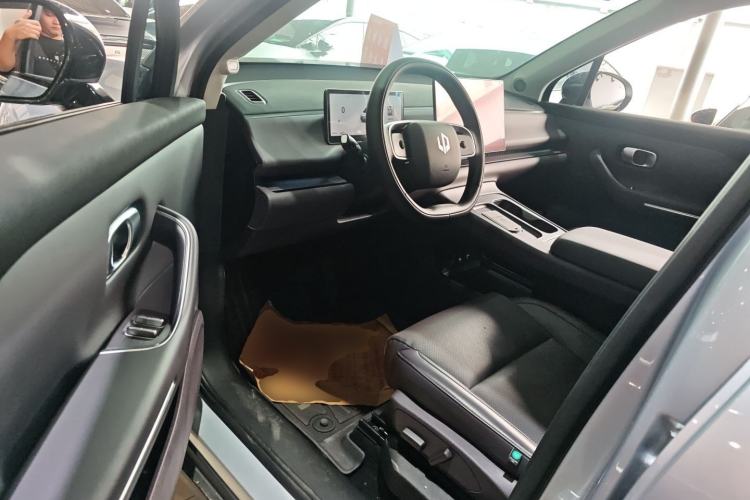 Used Leapmotor C16 2024 All-Electric 580 Luxury Edition