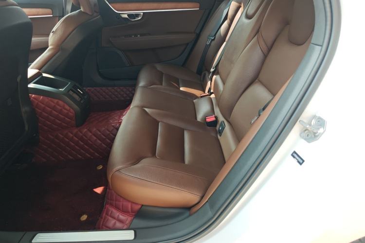 Used Volvo S90 2019 T5 Zhiyi Edition
