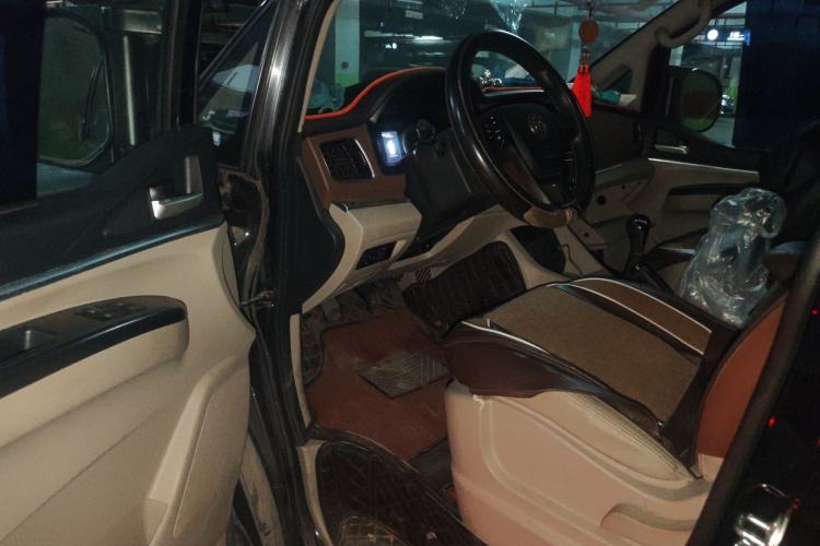 Used FORTHING Lingzhi 2019 M5L 1.6L 7-Seater Luxury Model China VI Standard Driver Seat