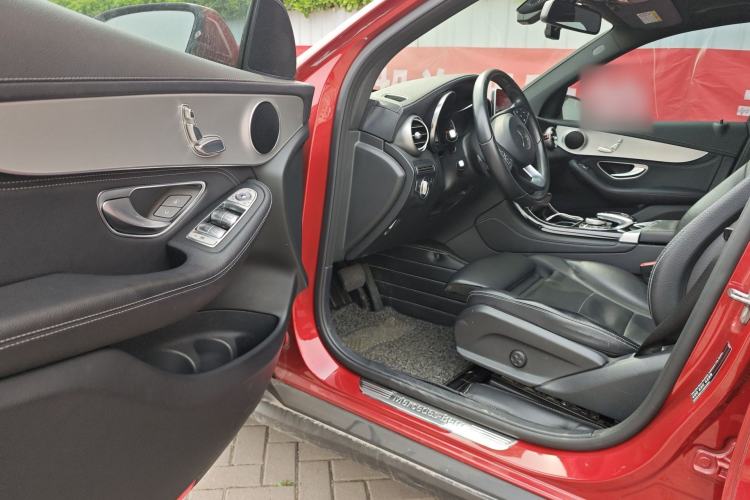 Used Mercedes-Benz GLC 2018 GLC 200 4MATIC Driver Seat