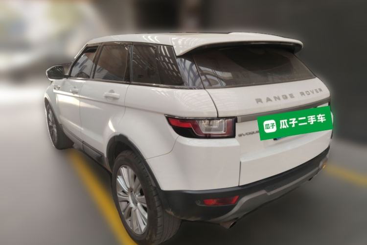 Used Land Rover Range Evoque 2016 2.0T SE Smart Glow Edition Rear Left 45 Deg