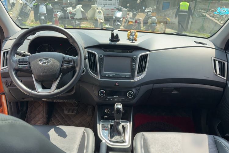 Used Hyundai ix25 2015 2.0L Automatic Two-Wheel Drive Intelligent GLS
