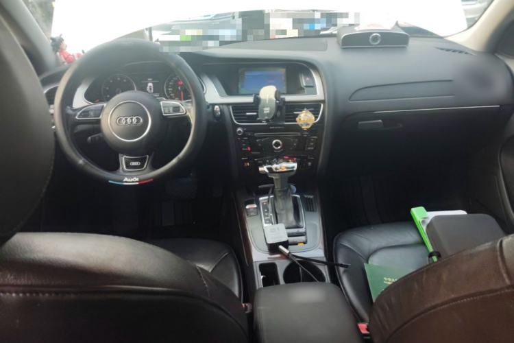 Used Audi A4L 2013 35 TFSI Automatic Comfort Model
