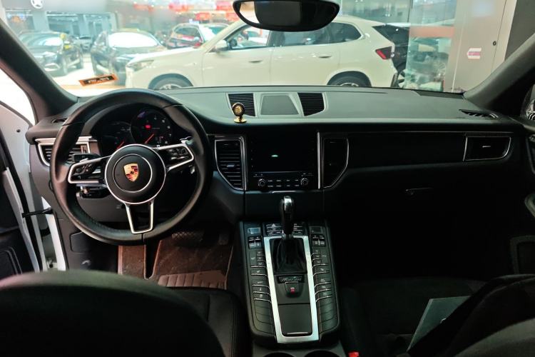 Used Porsche Macan 2017 Macan 2.0T
