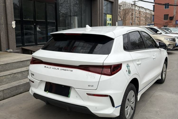 Used BYD e2 2021 Comfort Model Exterior 4