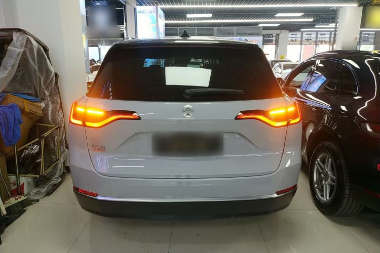 Used Nio ES8 2020 580 km Range Signature Edition Six-Seater Version
