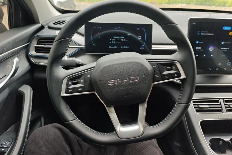 Used BYD Destroyer 05 2024 HONOR Edition DM-i 55KM Luxury Model Steering Wheel
