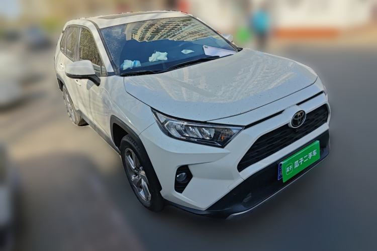Used Toyota RAV4 2020 2.0L CVT Two-Wheel Drive Fashion PLUS Edition
