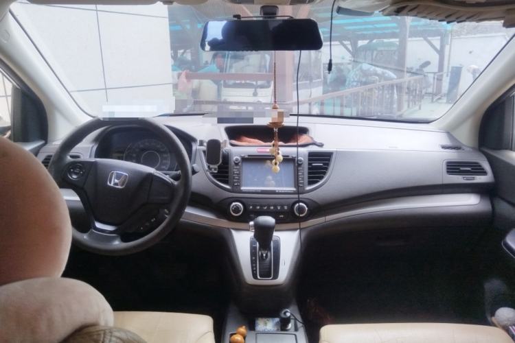 Used Honda CR-V 2012 2.0L two-wheel drive urban version