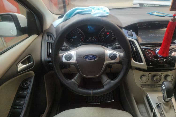 Used Ford Focus 2012 Sedan 1.6L Automatic Comfort Model