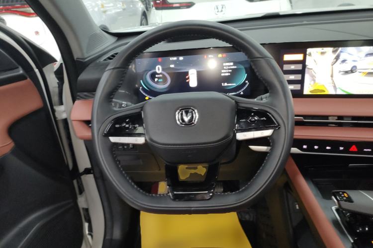 Used CHANGAN CS75 PLUS 2024 3rd Generation Champion Edition 2.0T Intelligent Drive Performance Model