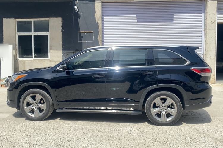 Used Toyota Highlander 2015 2.0T Four-Wheel Drive Luxury Edition 7-Seater
