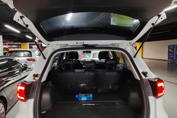 Used Changan CS75 2023 Enjoy Edition 1.5T DCT Prestige Version
