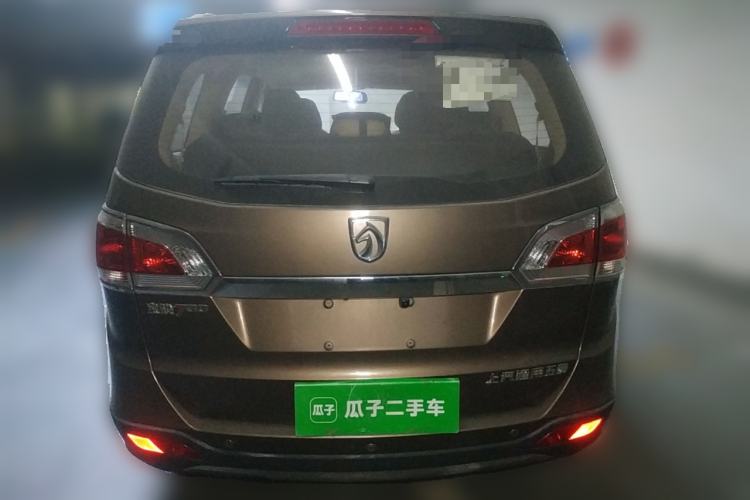 Used Baojun 730 2014 1.5L Manual Luxury Navigation ESP Version 7 Seats