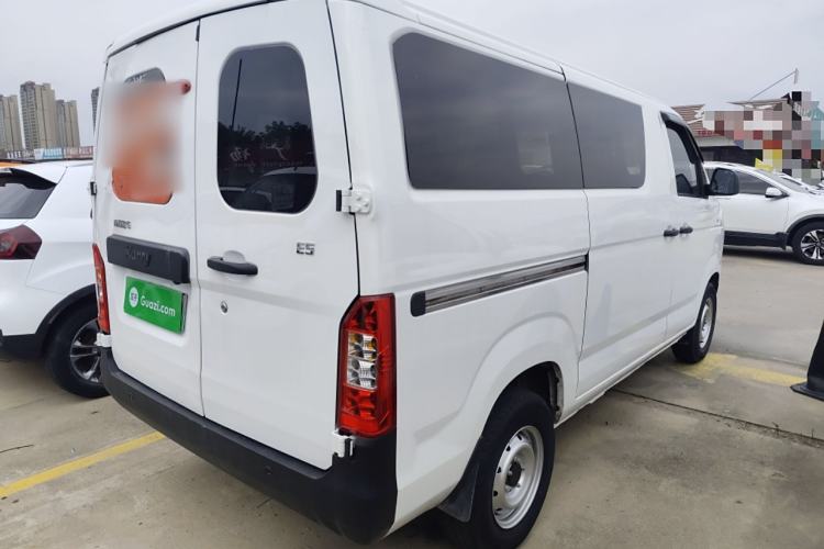 Used Karry Jiangtun E5 2024 268 km Range Open-Window 6-Seater Version
