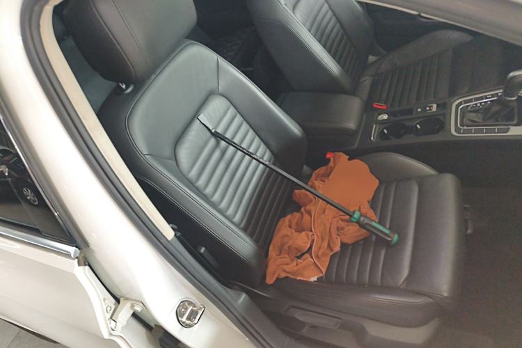 Used Volkswagen Variant 2018 380TSI Two-Wheel Drive Comfort Edition
