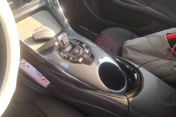 Used BYD e2 2024 Honor Edition Comfort Model Gear Lever