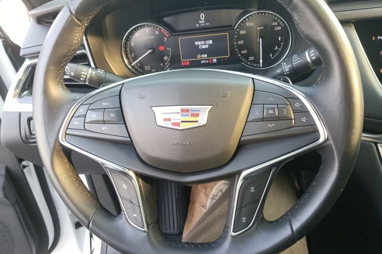 Used Cadillac XT5 2022 2.0T Four-Wheel Drive Luxury Version