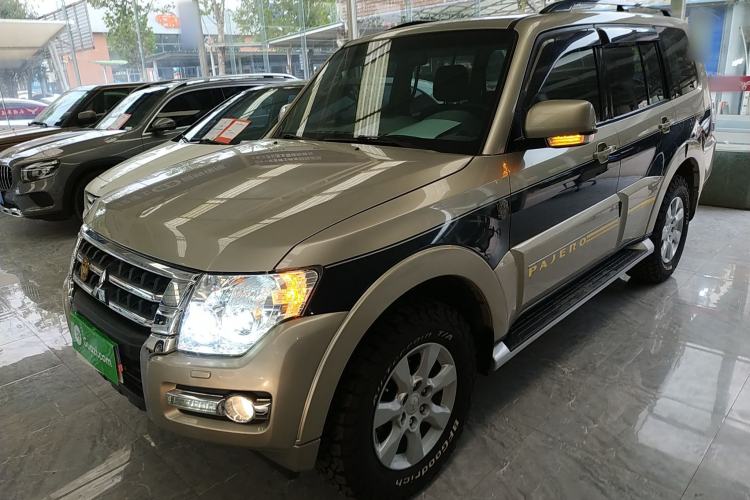 Used Mitsubishi Pajero 2018 3.0L Automatic Standard Edition