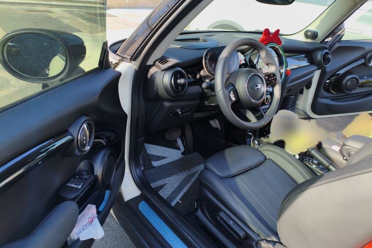 Used MINI MINI 2022 2.0T COOPER S Artist
