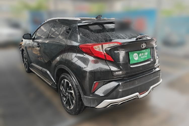 Used Toyota IZOA 2018 2.0L Yichi Version China VI Standard