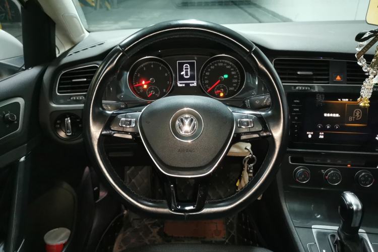 Used Volkswagen Golf 2020 280TSI DSG Comfort Version Steering Wheel
