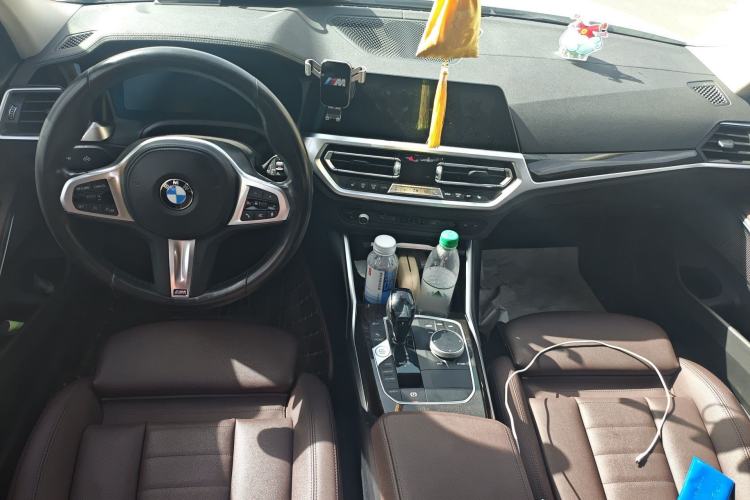 Used BMW 3 Series 2021 325Li M Sport Package Center Console