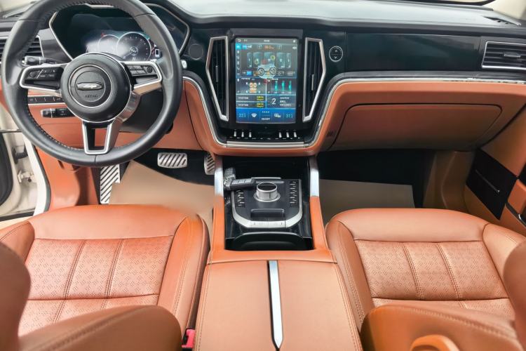 Used Zotye T700 2017 1.8T Dual-Clutch Prestige Model