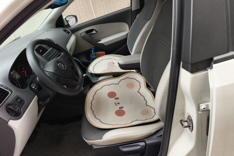 Used Volkswagen Polo 2014 1.6L Automatic Comfort Edition
